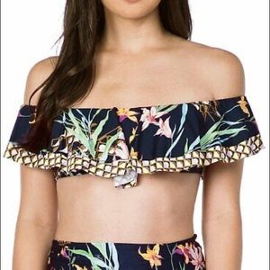 NWT Trina Turk 2pc Fiji Floral swimsuit